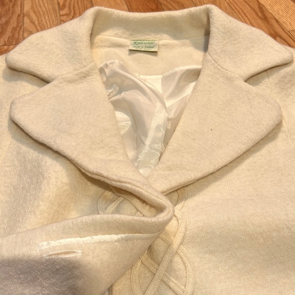 Aran Isles Knitwear 100%wool poncho / cape sweater - Picture 3 of 8